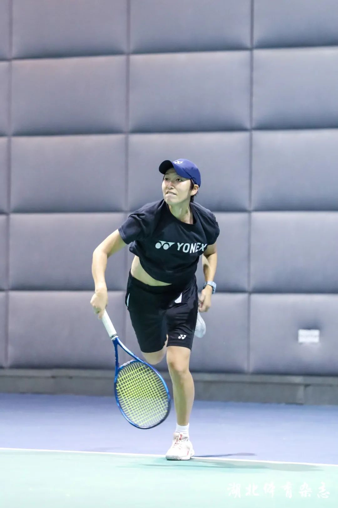 赖过去的荣 赖过去的荣