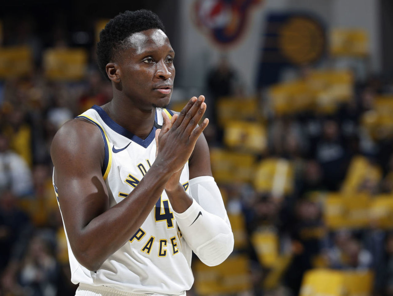 赛场暴力治 赛场暴力治